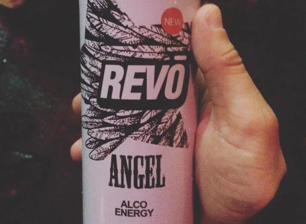 Revo алкогольный напиток. Revo энергетический напиток. Revo ALCO Energy. Рево Энергетик алкогольный. Рево чардж рус