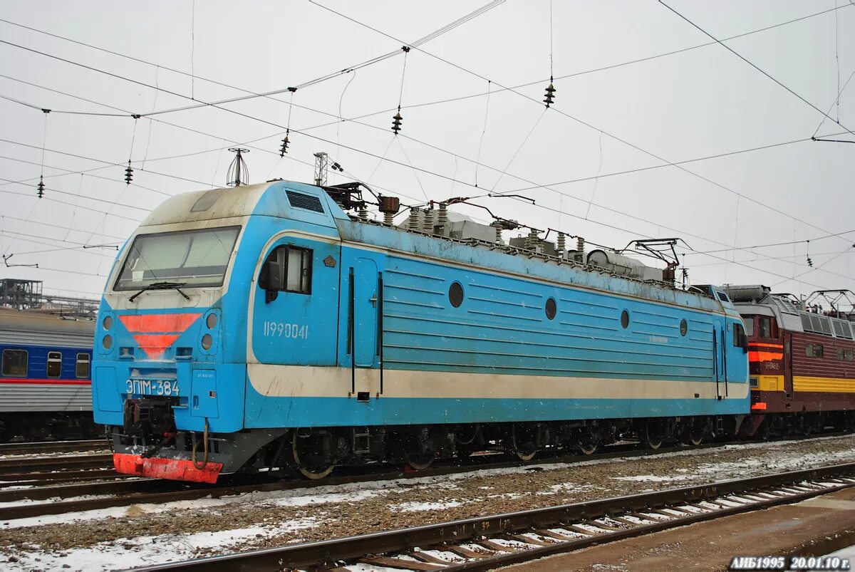 локомотивы ржд тепловозы. электровоз неавтономный локомотив. грузовой электровоз переменного тока 2эс5. электровозы оао ржд. 2эс7 электровоз.