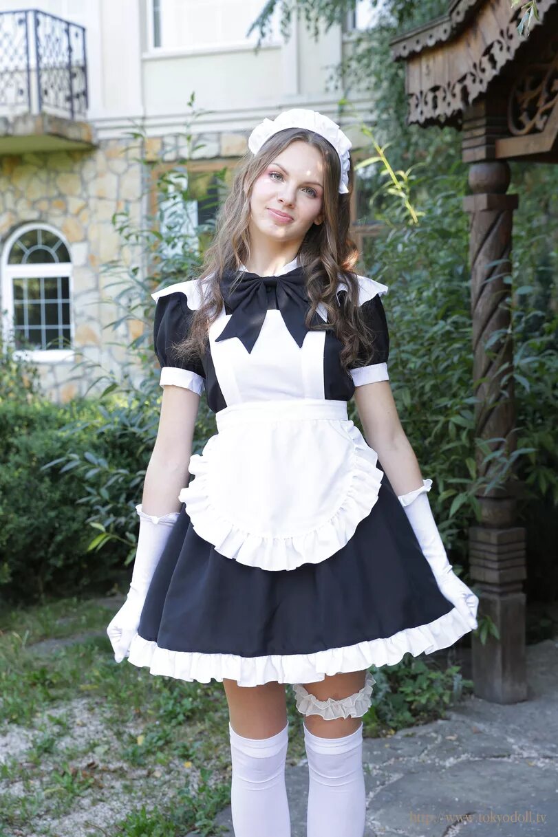 4 maid. 4 maid. Симс 4 горничная. Sims 4 maid dress. 4 maid.
