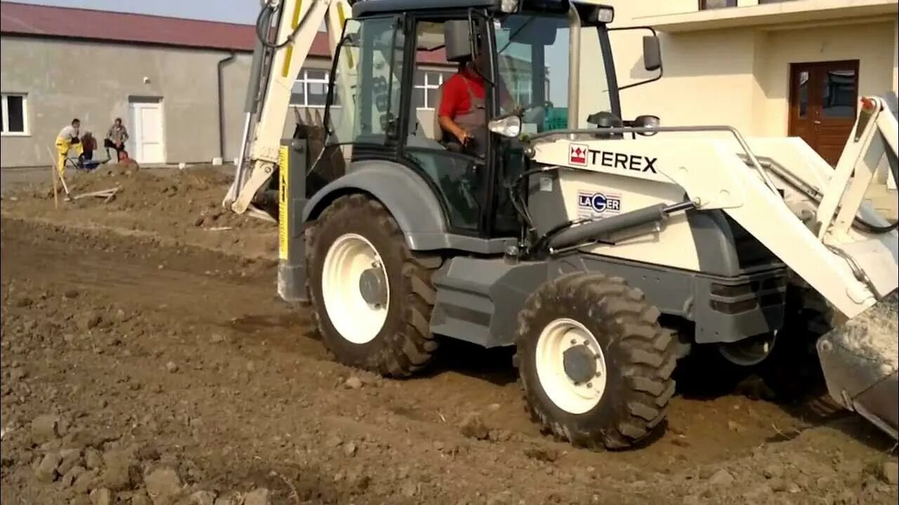 Терекс масло. Трактор терекс 820. Terex 970 elite. Погрузчик терекс 820. Терекс масло.