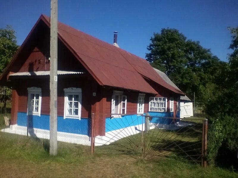 Интернет в доме в беларуси. Домик в деревне в Беларуси. Деревни Минской области. Белорусские дома в деревне. Дом в белорусской деревне.