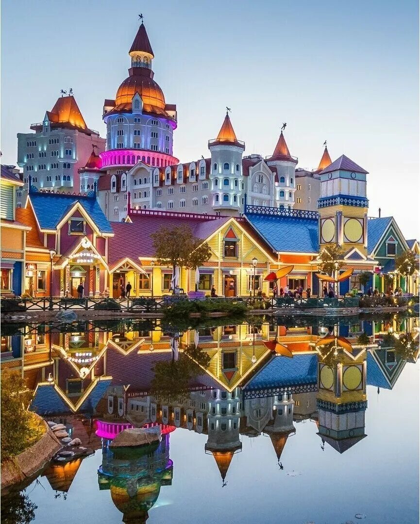 Парк аттракционов адлер олимпийский парк. Сочи ворд дискавери аквариум. 1). Курортный городок адлер океанариум. Океанариум discovery ocean адлер.