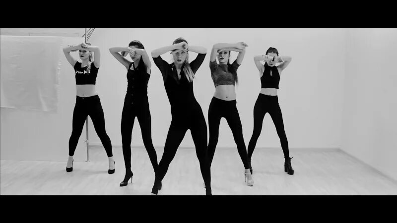 Lady is dance. Lady is dance. Вог танец. Lady is dance. Леди дэнс.