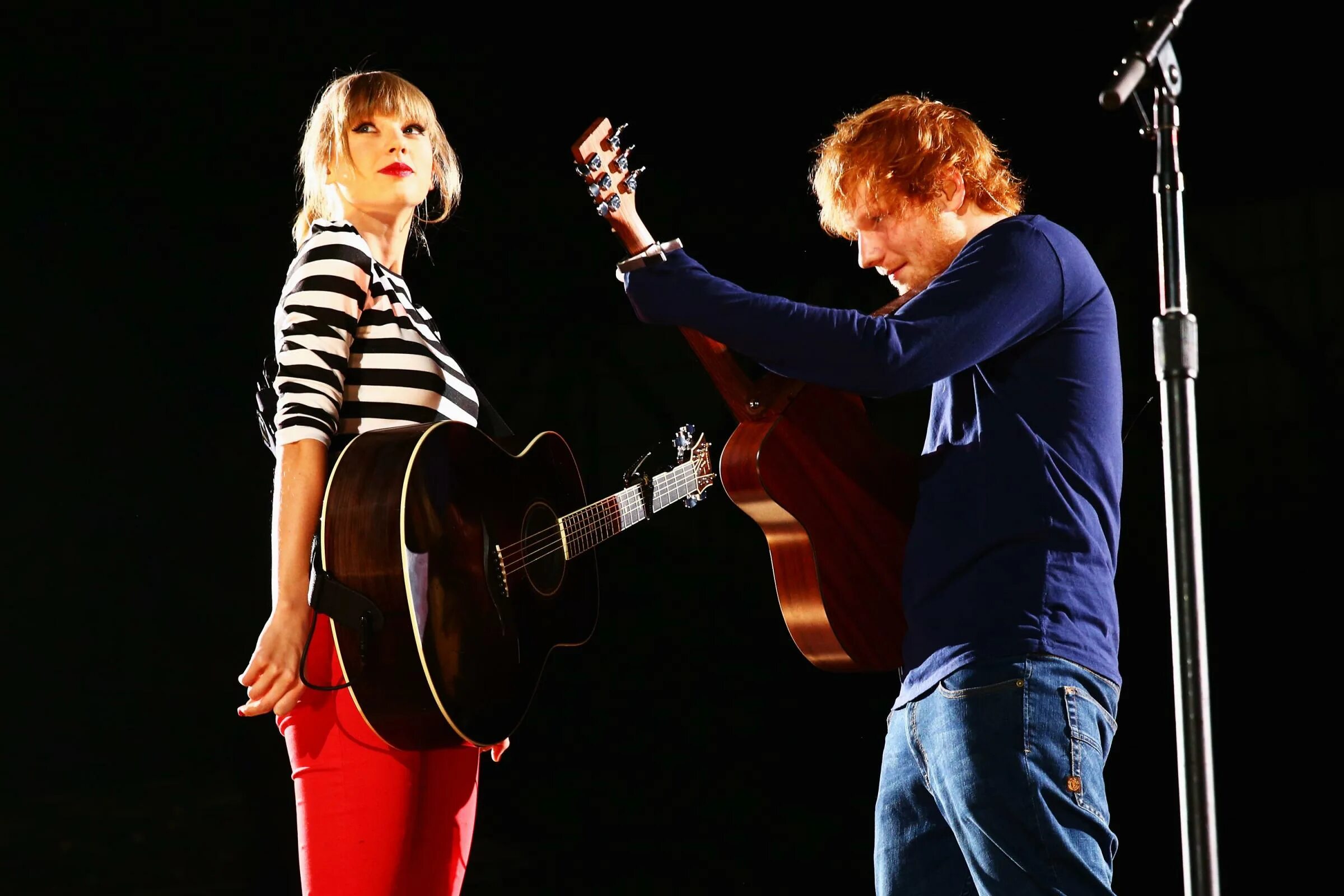 Ed sheeran taylor swift. Taylor swift and ed sheeran. эд шоу. ed and taylor transparenrs.