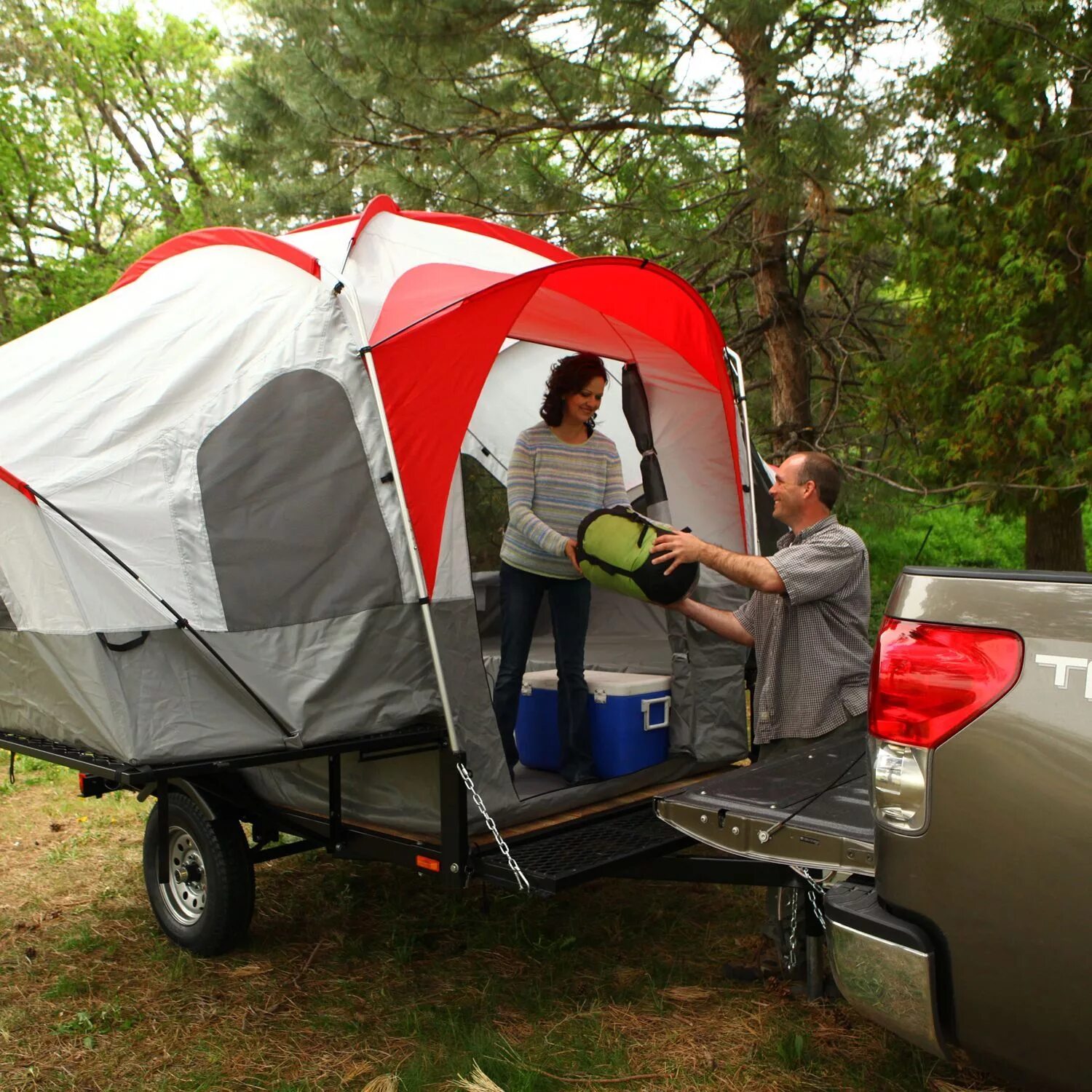 Прицеп палатка купить. Прицеп палатка. Прицеп палатка кемпинг. Прицеп палатка для легкового автомобиля. Раскладной прицеп палатка.