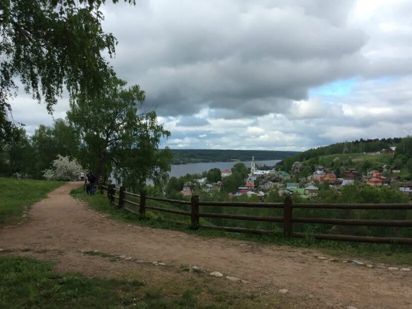 Соборная гора Плес. Плесская крепость Плес. Плёс город плёсская крепость. Плёсская крепость достопримечательности Плеса.