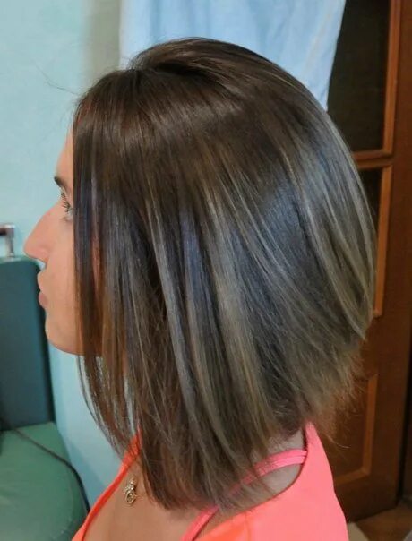 окрашивание на темно русые волосы. шатуш капучино. окрашивание балаяж на темно русые волосы. однотонное окрашивание волос. окрашивание волос однотонные цвета.