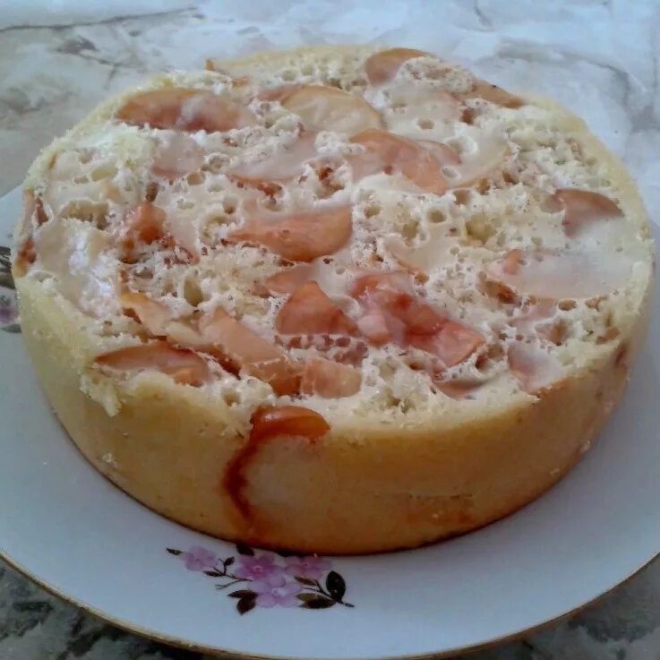 Шарлотка в мультиварке поларис. Шарлотка с яблоками в мультиварке. шарлотка с яблоками в мультиварке поларис. яблочный пирог в мультиварке поларис.