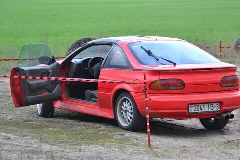 Nissan 100