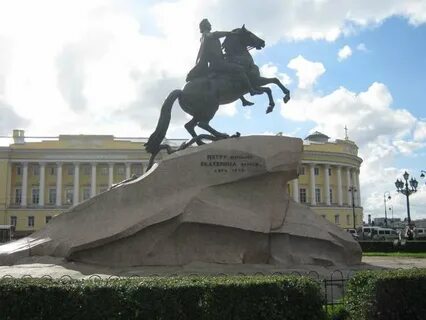 Маленькие памятники в санкт петербурге