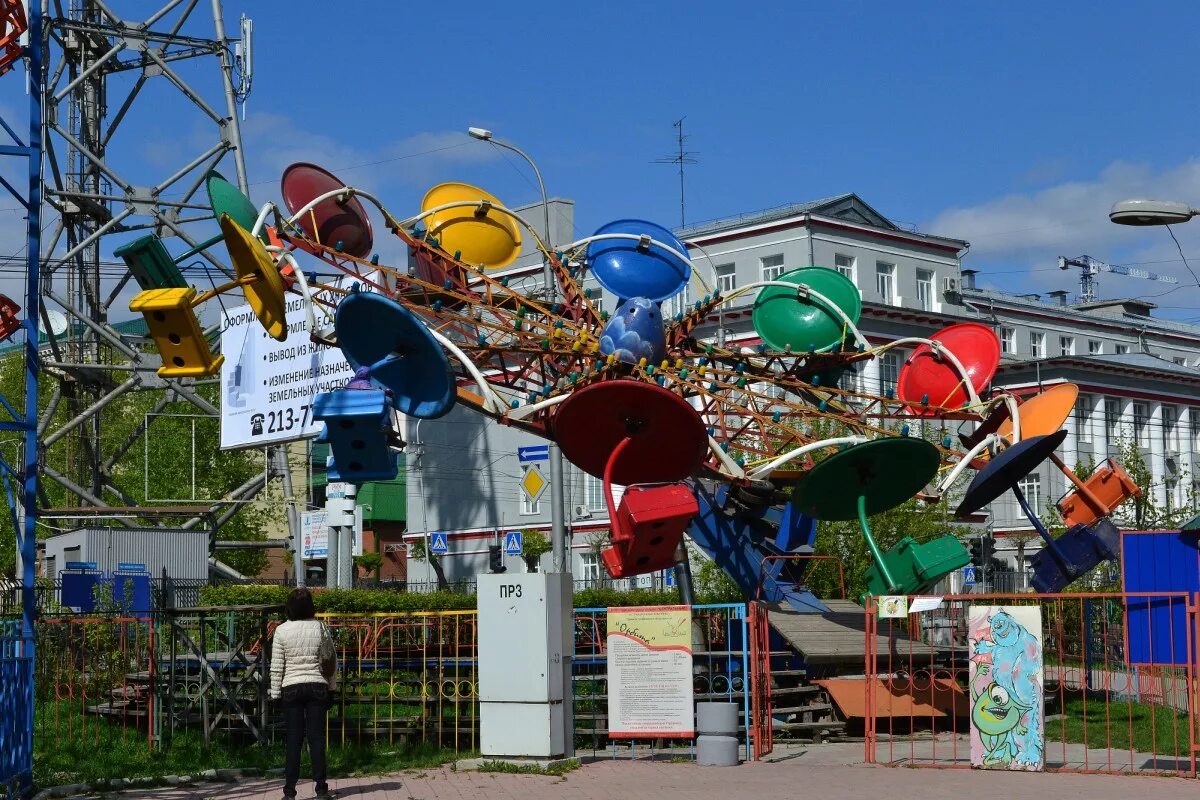 центральный парк аттракционы. горсад новосибирск аттракционы. центральный парк аттракционы. центральный парк культуры аттракционы новосибирск. центральный парк аттракционы.