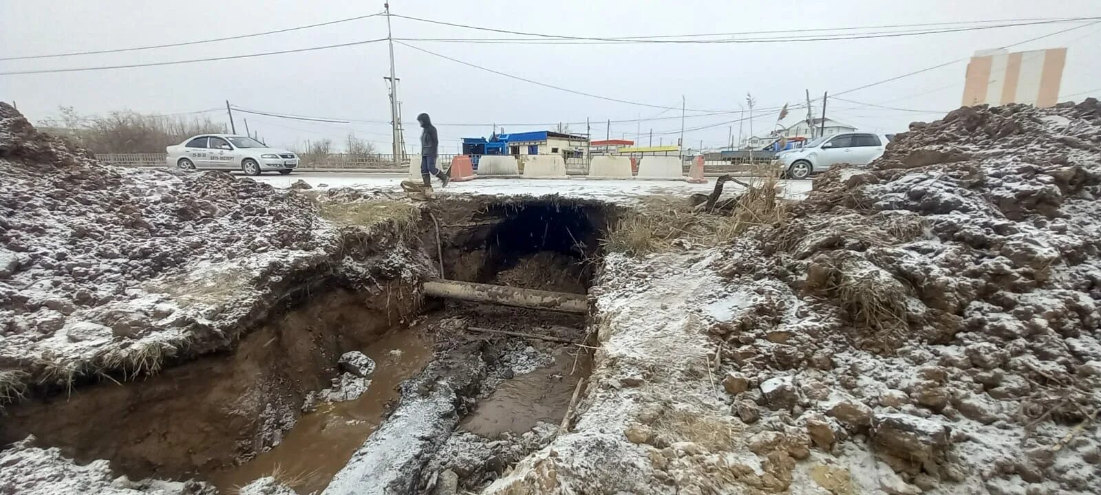 Дороги Якутии. Закрытые дороги. Закрываются дороги. Фото Сергеляхское шоссе. Якутск закрыт