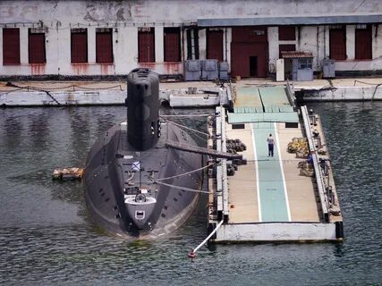 Лодка в новороссийске