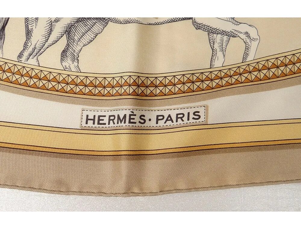 Гранд гермес. Hermes Paris шарф. Винтажный платок Эрмес "Grand apparat. Гермес Париж косинки. Шарф Hermes Brides de Gala.