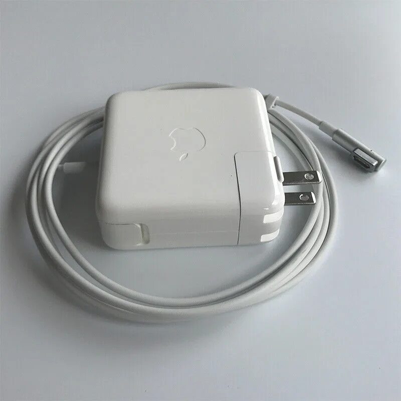 Magsafe 2 85w. Оригинальная зарядка magsafe. Складная подставка magsafe. Оригинальная зарядка magsafe. Apple adapter magsafe charger.