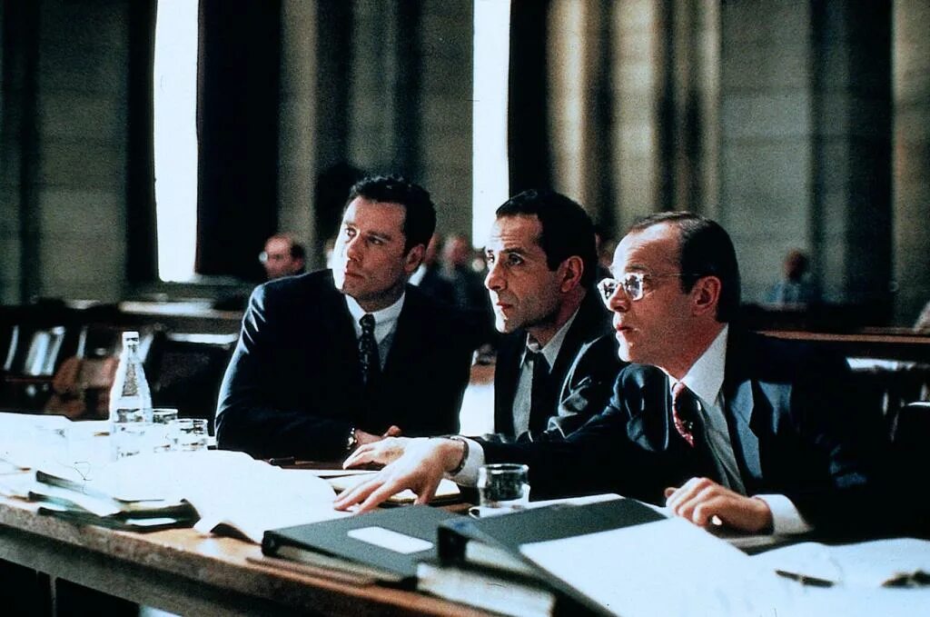 Траволта с длинными волосами. Гражданский иск 1998. Гражданский иск 1998. Траволта лихорадка субботнего вечера. Civil action.