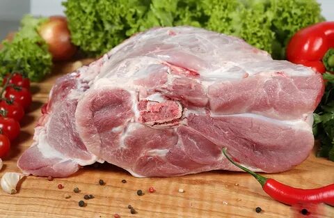 Свиное мясо лопатка