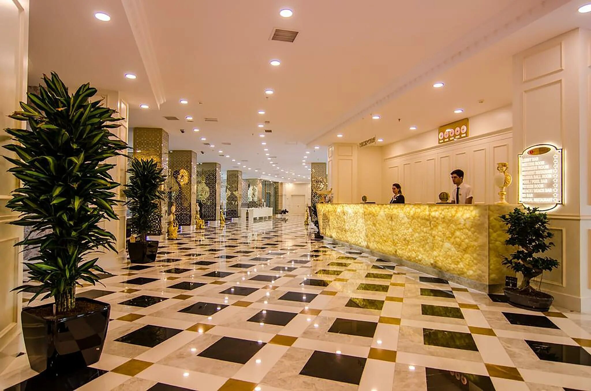 Букинг баку. Отель Ramada Baku 5*. Ramada by Wyndham Baku Hotel. Ramada by Wyndham Baku Hotel 5. Ramada by Wyndham 5 Баку.