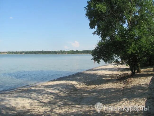 Ростовская область азовский район коса. Село круглое Азовского района. Село круглое Ростовская область. Село круглое Азовского Взморье. Село круглое Азовское море пляж.