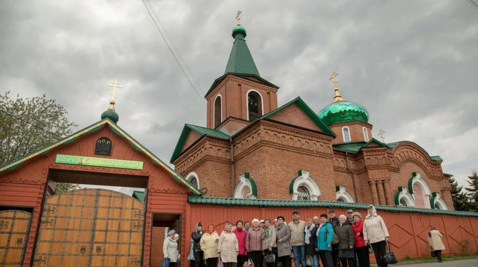 Тарасково монастырь сайт. Свято-Троицкий монастырь Тарасково. Тарасково мужской монастырь. Свято-Троицкий Всецарицынский мужской монастырь село Тарасково. Тарасково Свердловская область монастырь.