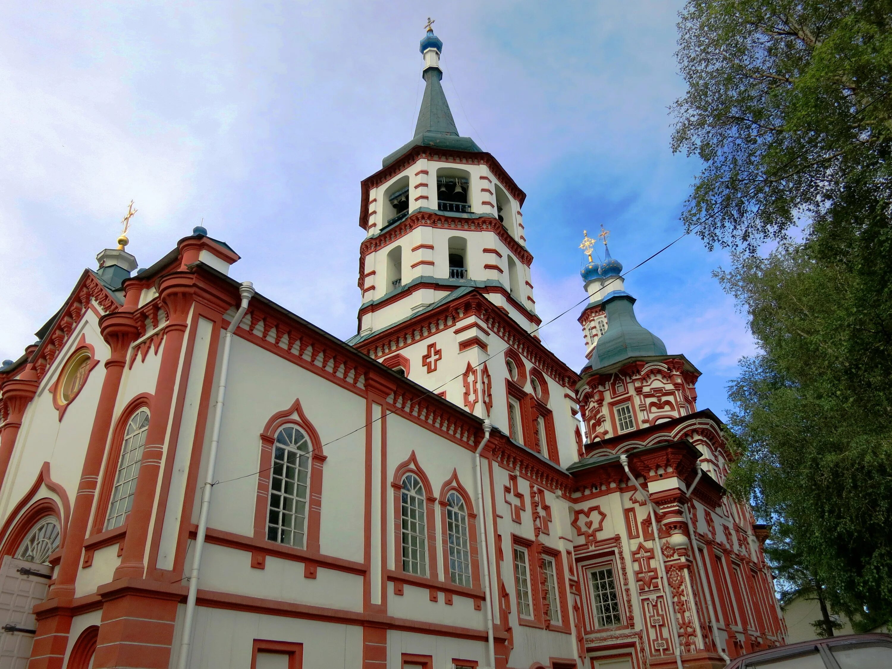 Крестовоздвиженский храм на коммунаров ижевск. Крестовоздвиженской часовни. Крестовоздвиженская церковь (днепр). Белгородский церковь воздвижения креста господня. Ижевск.