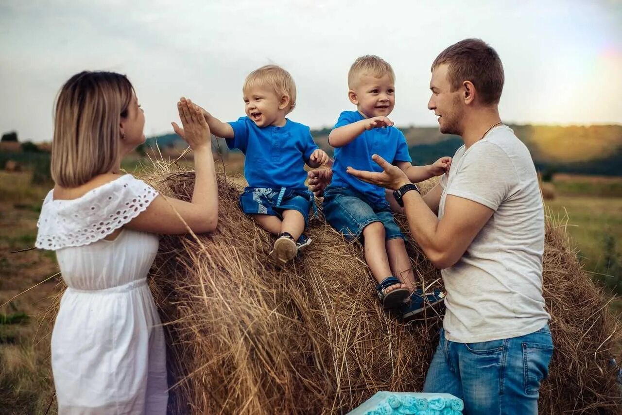 Три сына или трое сыновей