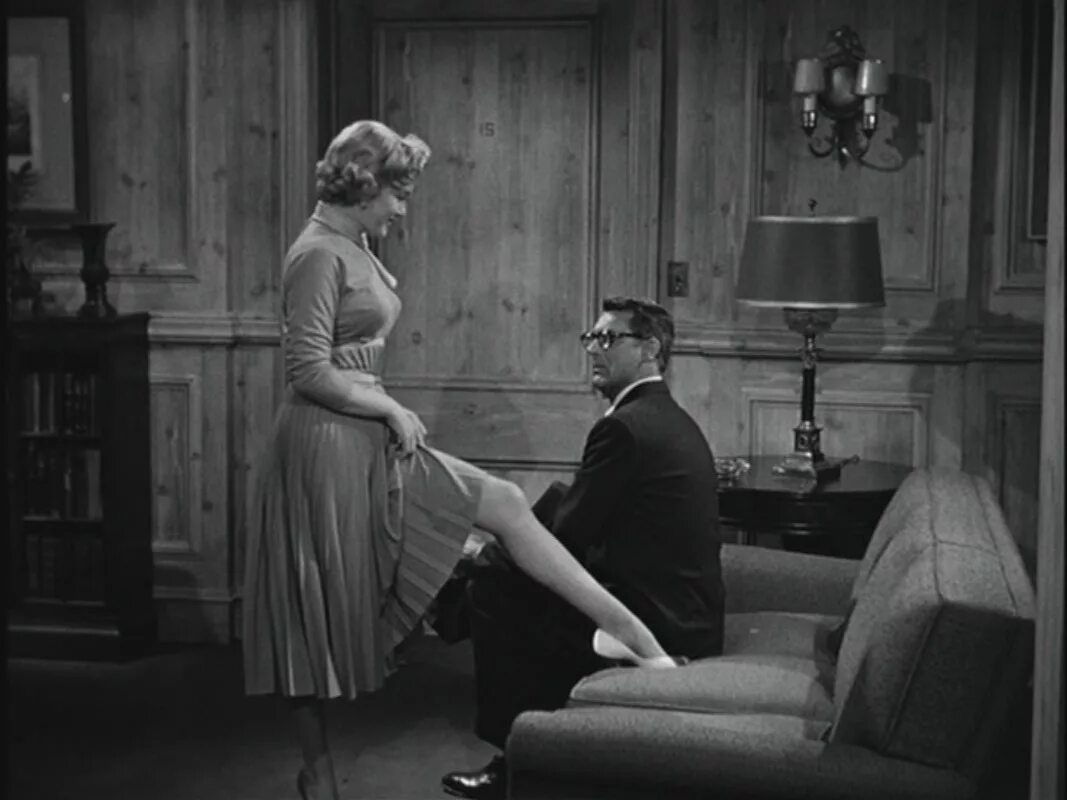 Пары ссср. Ретро измены. Ретро измены. Старинный бордель. Ретро измена чёрно-белые.