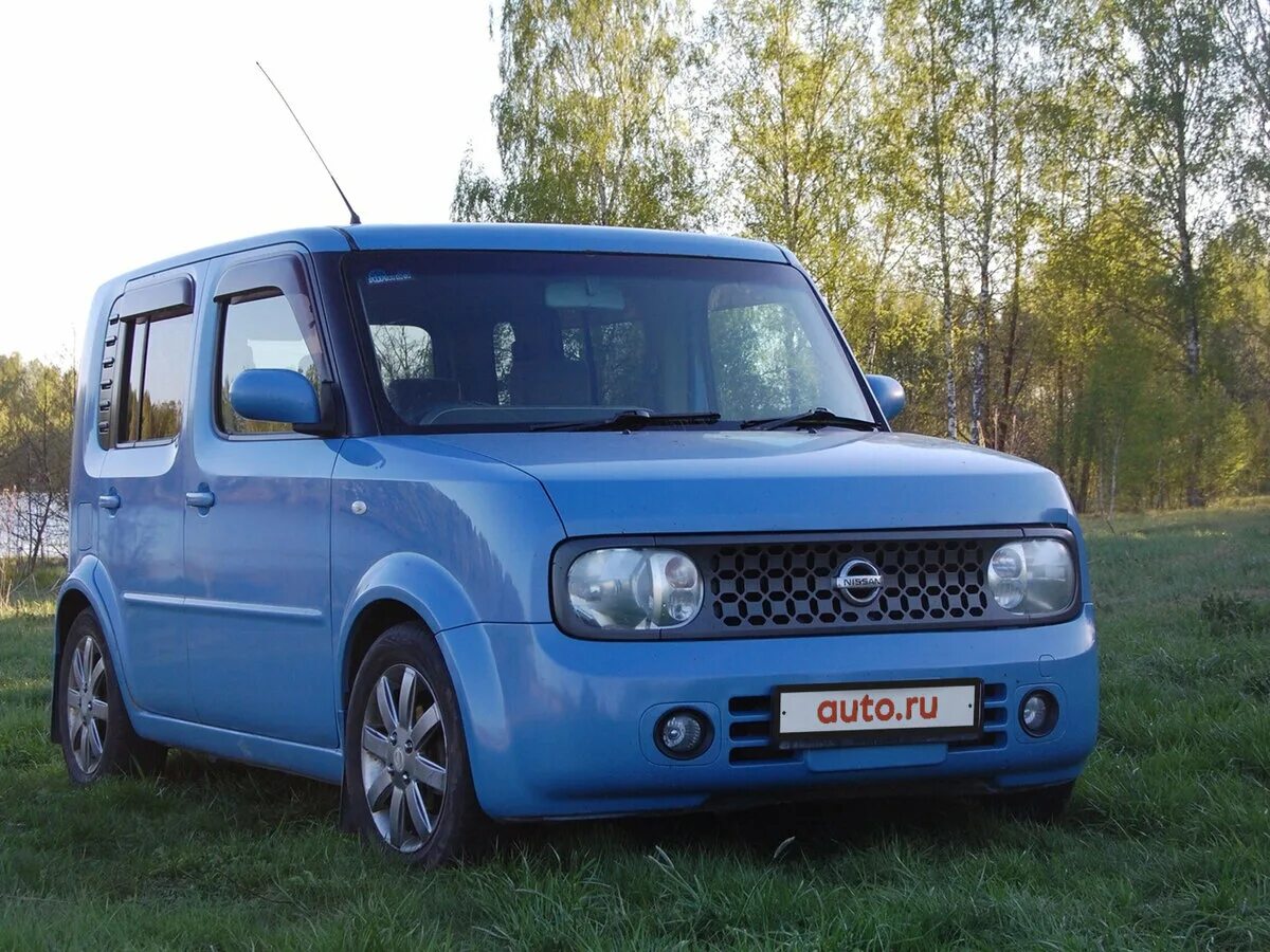 Ниссан куб отзывы. Nissan Cube 2007. Nissan Cube z11. Nissan Cube II (z11). Nissan Cube z11 Blue.