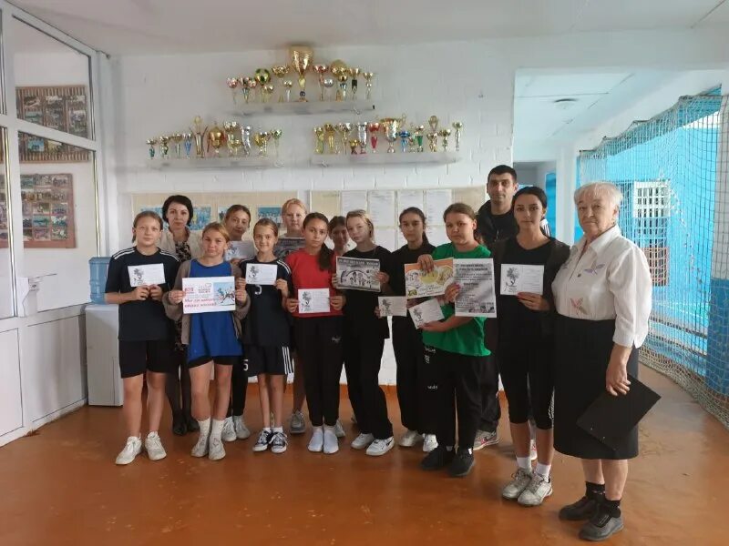 Р. Мбу сш дружба. Мбу сш дружба. Бассейн металлург ступино. Плавательный бассейн в ступино.