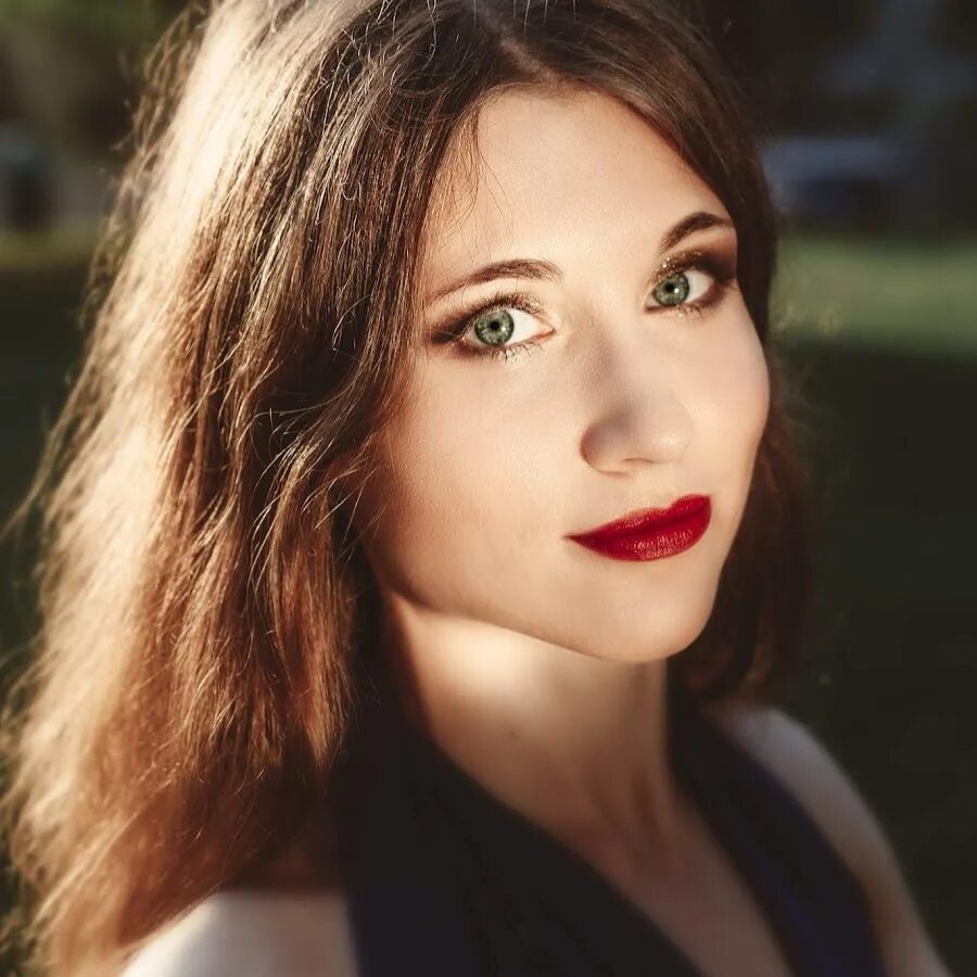 Кира найтли фото. Сделай актриса. Оливия тирлби 2021. Оливия тирлби. Марион котийяр.