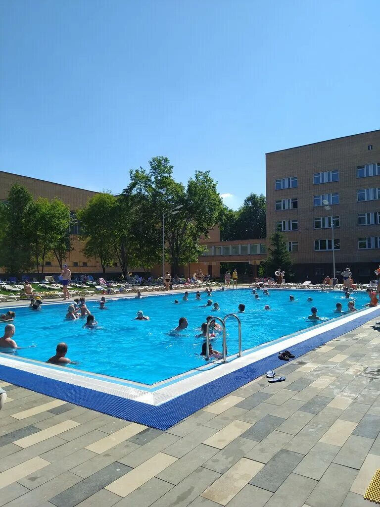 санаторий ерино подольский район территория. санаторий ерино московская область. санаторий ерино подольск поселок ерино. ерино санаторий бассейн бассейн. ерино санаторий подольский район.