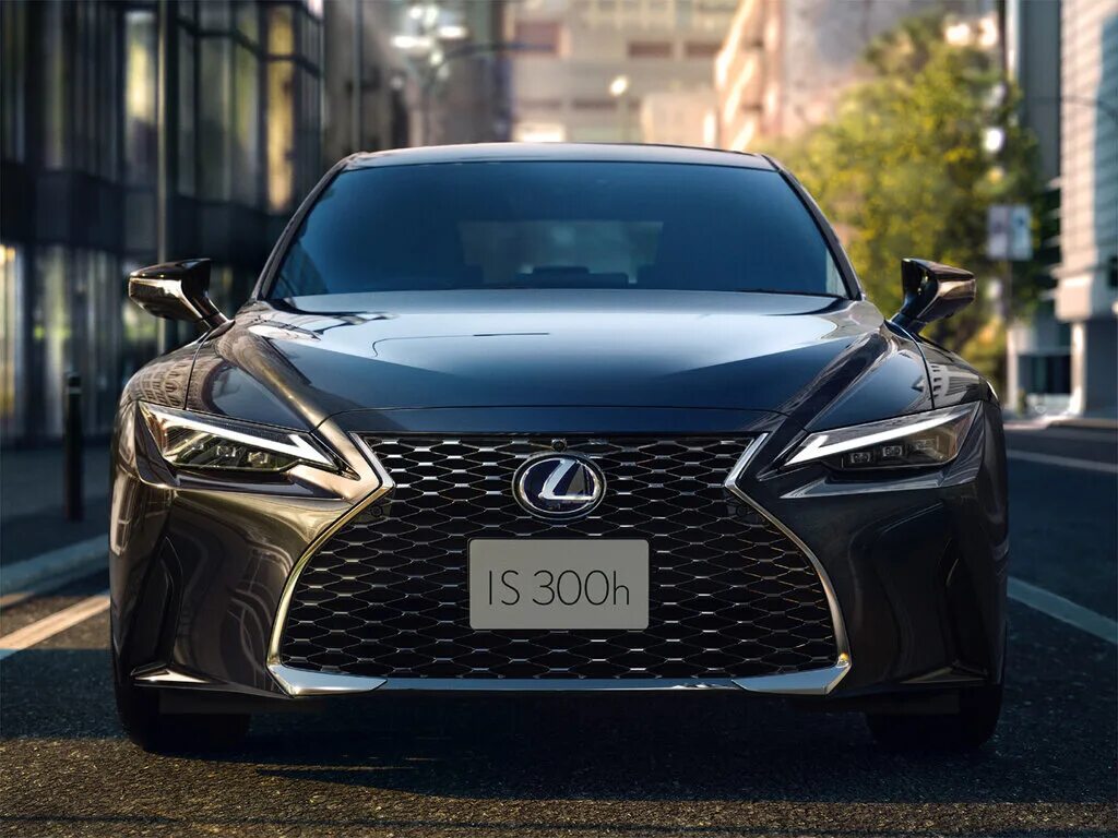 Ис 2023 год. Лексус is 2021 черный. Лексус ИС 2021. Lexus is300h. Lexus is300h 2021.