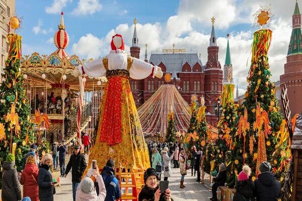 Масленица площадь. Масленица на красной площади. масленица в москве на красной площади. празднование масленицы на красной площади. масленица на красной площади 2019.