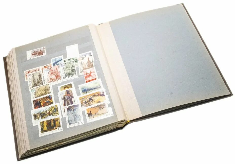 Альбом с фотографиями 20 страниц 80 фотографий 1930−70 гг Размер альбома 17,5 × 