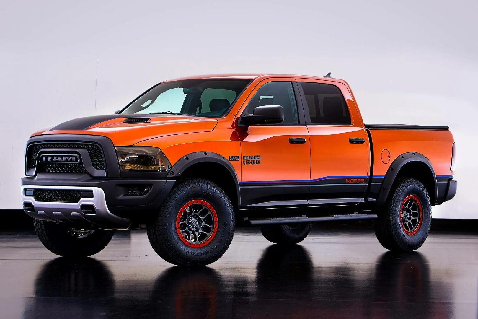 Додж рам ребел. Dodge ram 1500 rebel. dodge ram rebel. ram 1500 rebel. додж рам 1500 ребел.