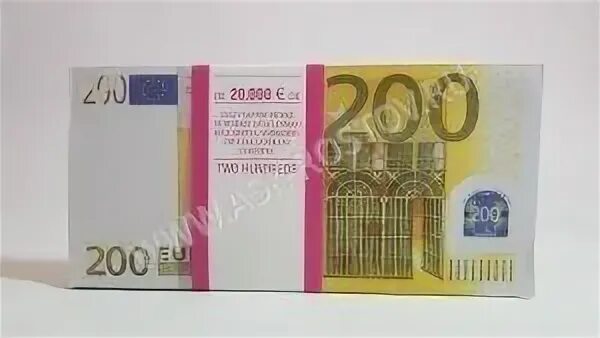18 евро сколько. Пачки 200 евро. Пачки евро 100 200. Пачка 100 евро и 200 евро. Сколько купюр в пачке 100 евро.