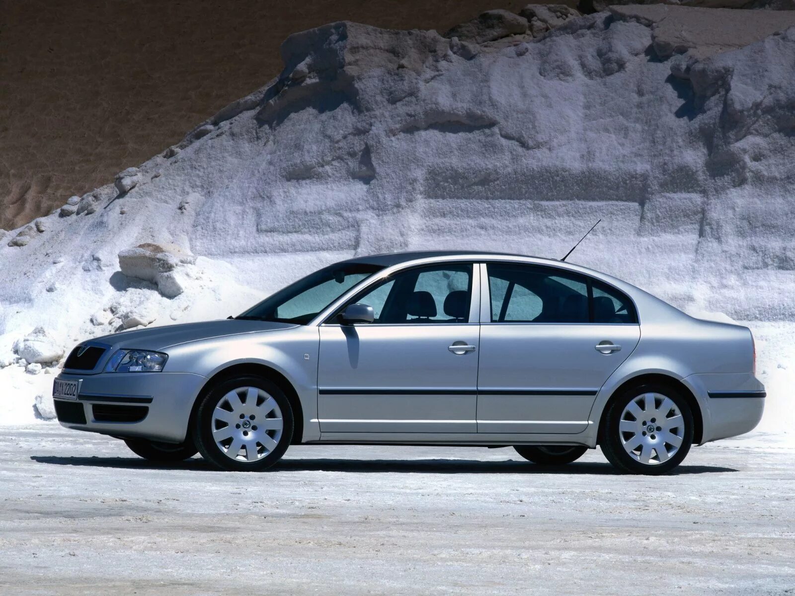 Суперб 2000. Шкода суперб 1 2007. Суперб 1 поколения длина. Skoda superb 1. Шкода суперб 1.