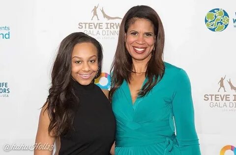 Added by #hahah0ll13 Dance Moms #NiaFrazier and #HollyFrazier at the Steve Irwin