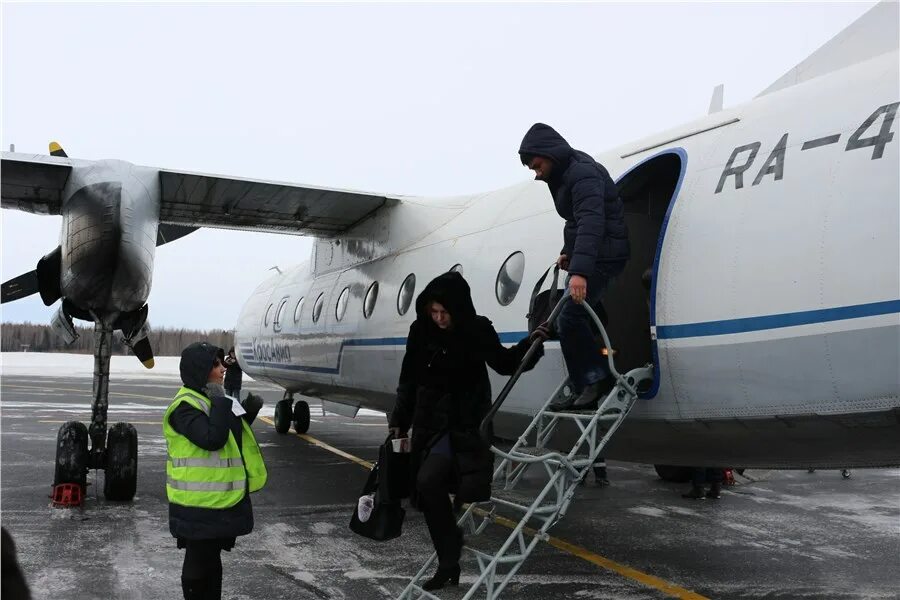 Авиарейсы открывают. Рейсы Новосибирск - Ханты- Мансийск. КРАСАВИА. КРАСАВИА авиакомпания. Самолет для облет северных рубежей.