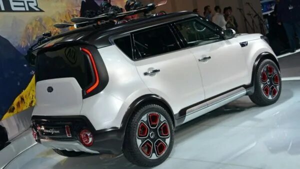 Сол 2019. Kia soul 2025. кия соул 2019 новый кузов. киа соул кросс 2025. kia soul 2025 кросс.