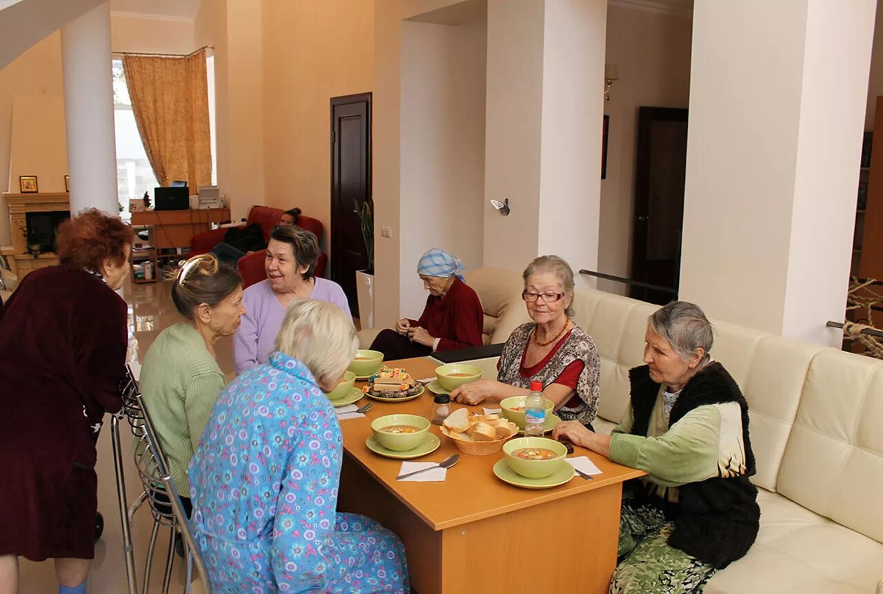 Частные дома престарелых в московской
