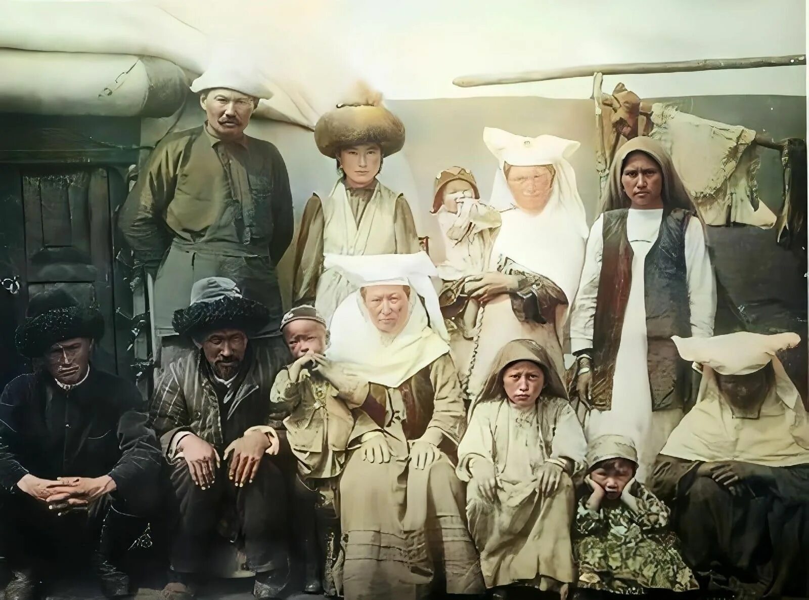 Культура казахстана в 19 веке. Казахи 19 века. Киргизский Курултай 19 век. Казахи Тургай XVIII век. Казахи 20 века.