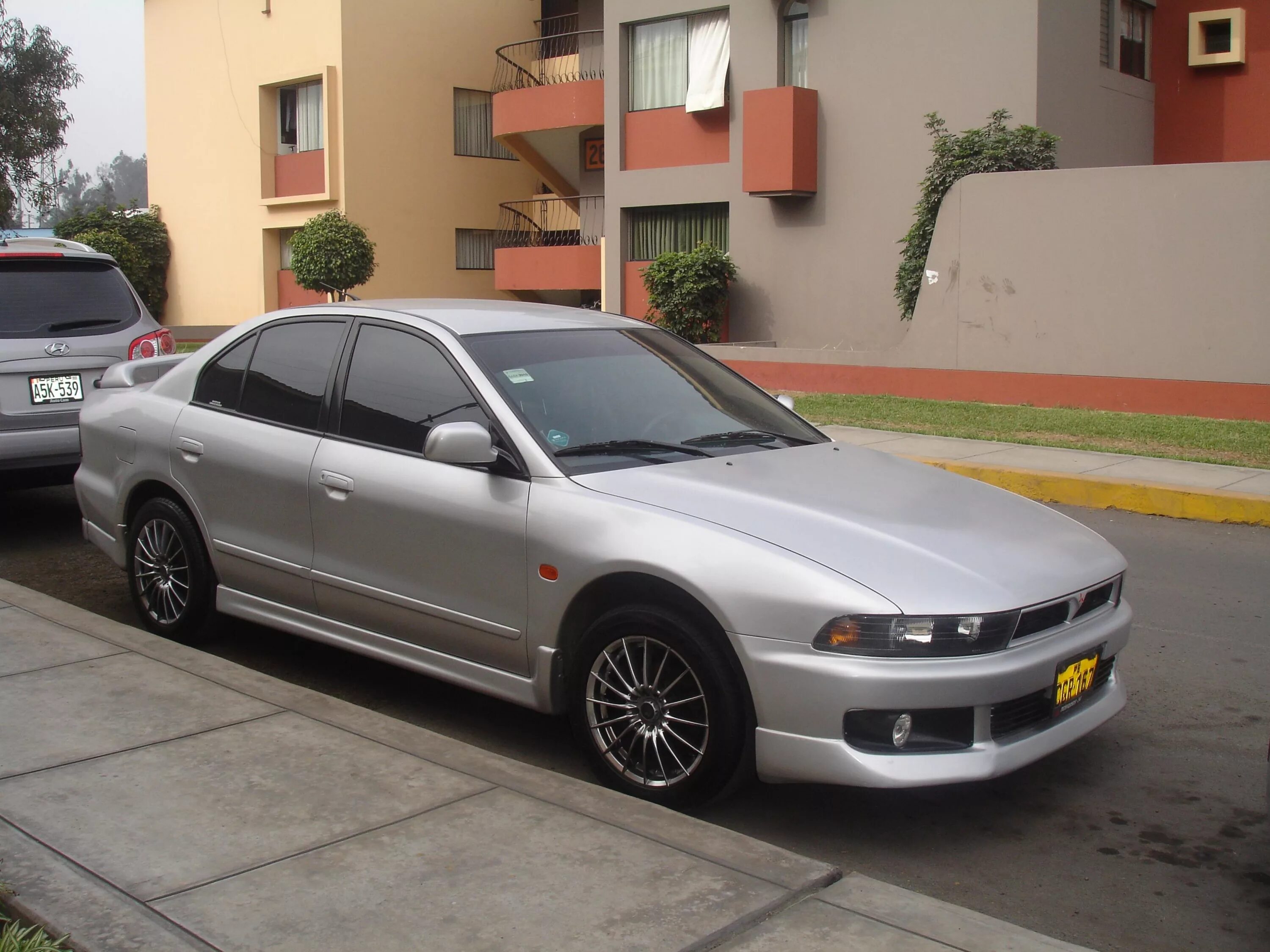 2000 х 8. Митсубиси Галант 2001. Mitsubishi Galant 2001. Митсубиши Галант 2001. Mitsubishi Галант 2001.