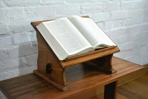 Под книгу