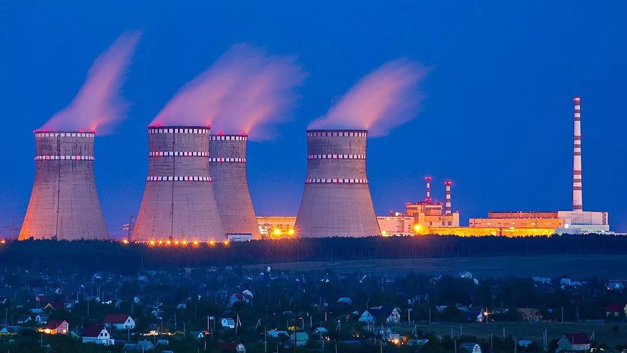 Какая электростанция самая крупная. АЭС атомная станция в Москве. Атомная станция в Узбекистане. Атомная станция в Армении. Энергетика атомные станции.