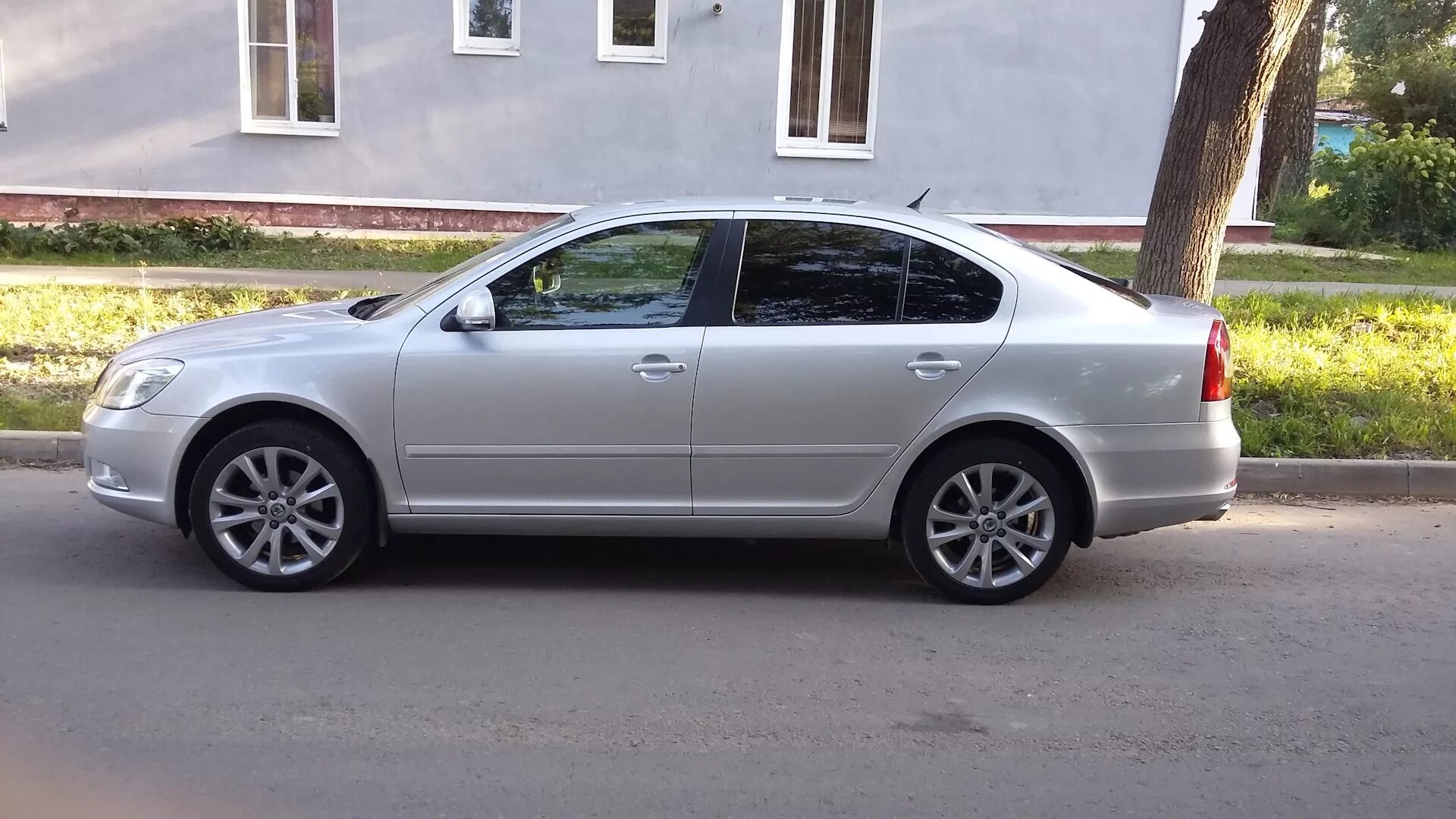 Колеса на шкоду октавию а5. 225/50 Octavia a5 FL. Zenith r17 Octavia a5.