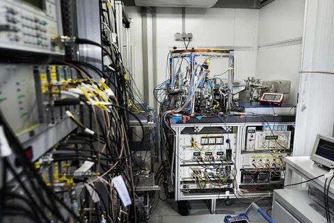 Atomic clock