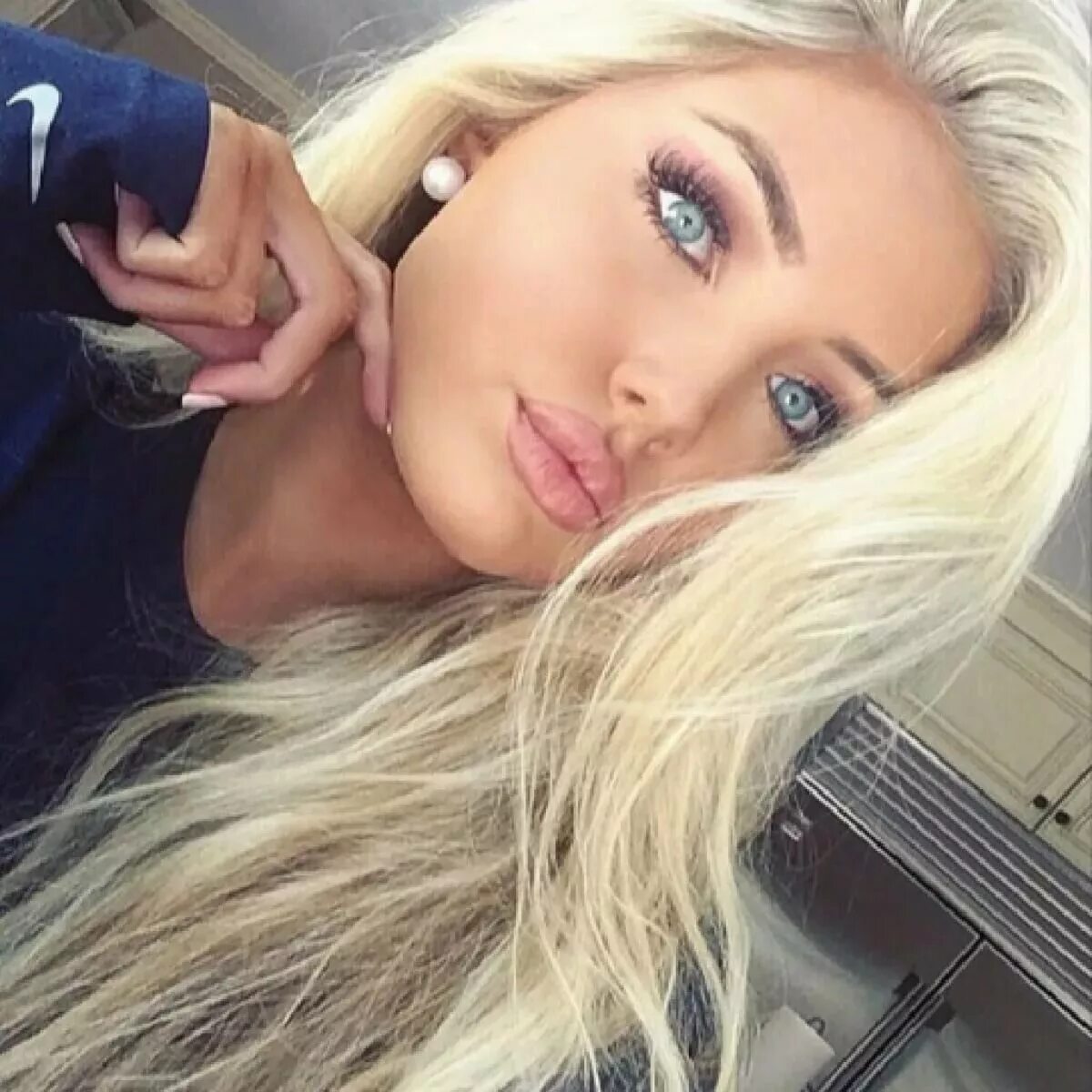 Amazing blonde. Katerina Rozmajzl. Красивые блондинки. Блондинка с голубыми глазами. Красивый блонд.