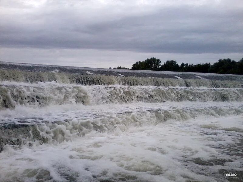 Водопады саратовской. Балаково водопады на Иргизе. Иргиз водопады Саратовская. Водопады в Саратовской области Балаково. Малоперекопное Балаковский район водопад.