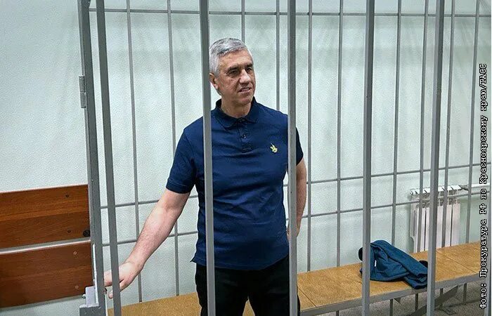Содержащийся сегодня в СИЗО-1 города Красноярска бизнесмен Анатолий Быков написа